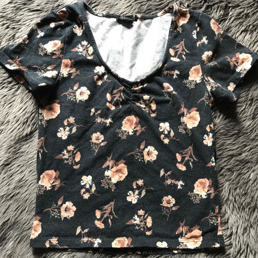 Forever 21 Floral Crop Top